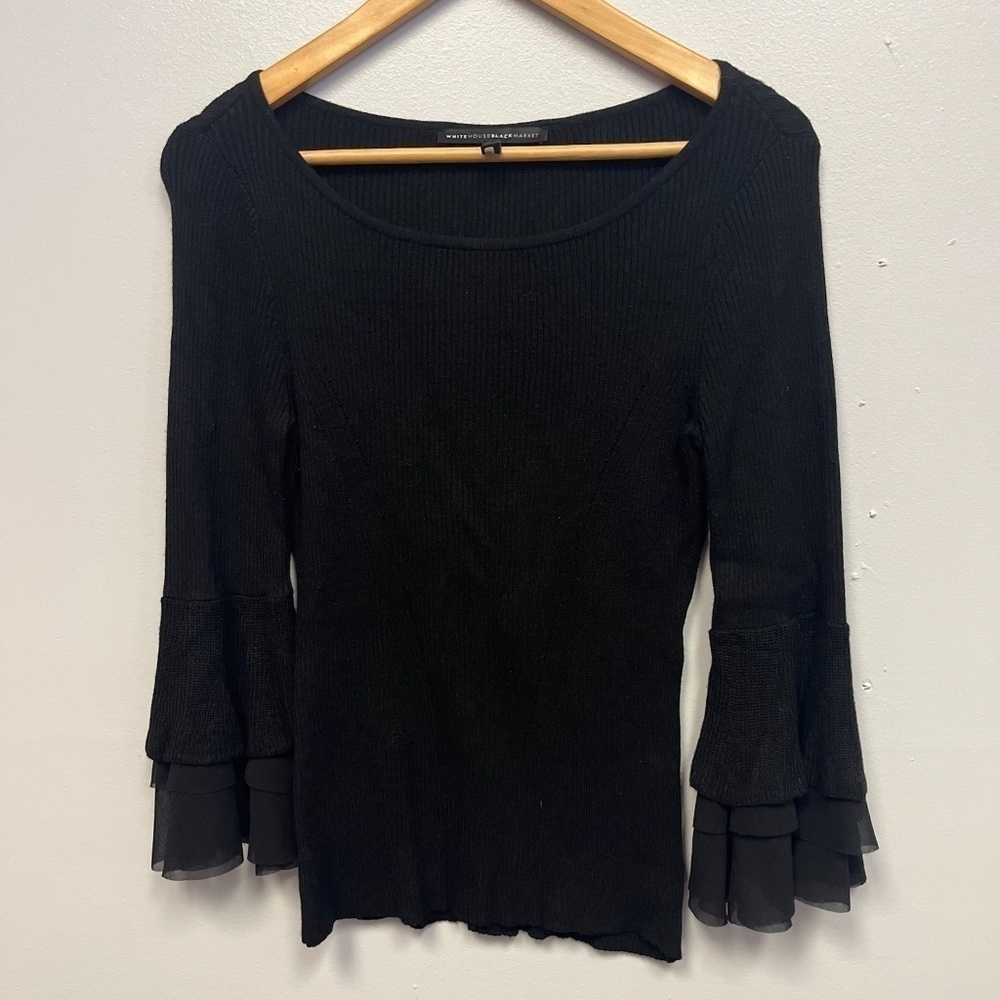 🚨CLEARANCE 0124-138 White House Black Market sweater